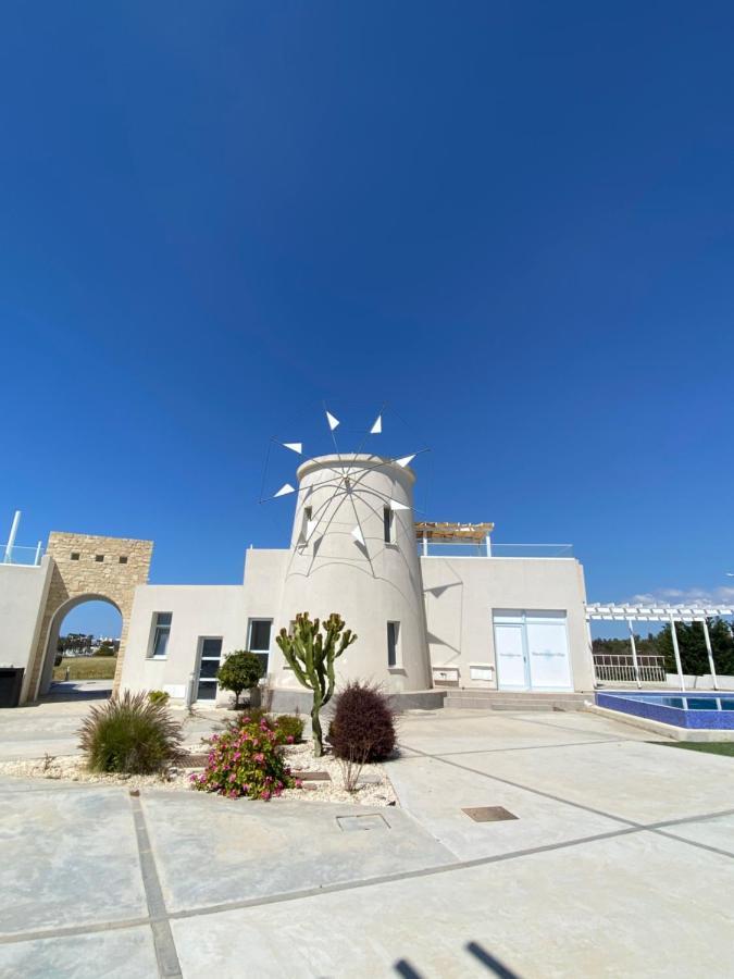 Wavebreeze Villas Paphos Exterior foto