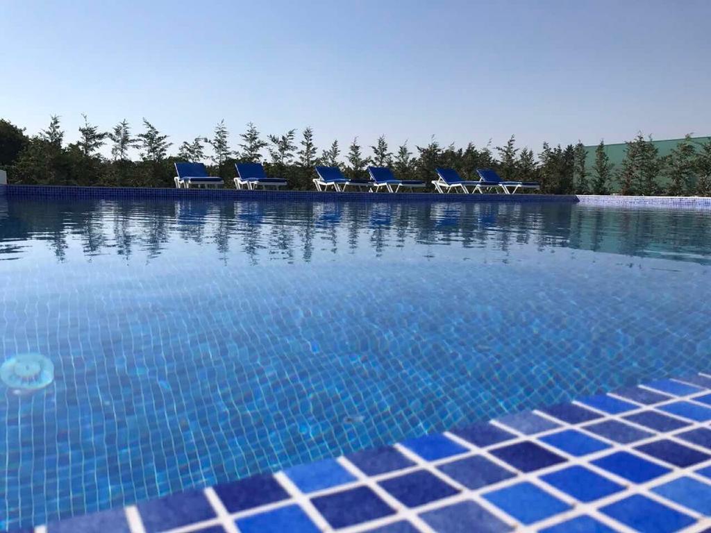 Wavebreeze Villas Paphos Exterior foto